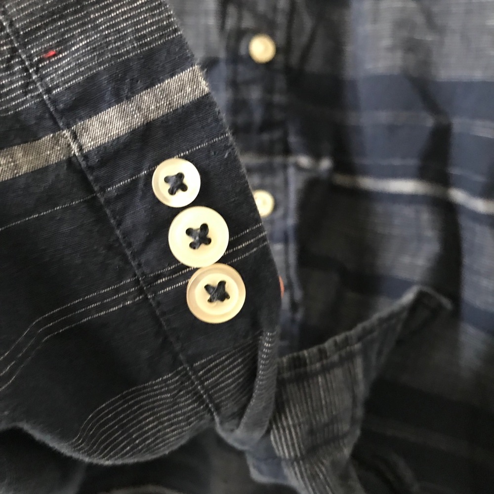 Bundle Of 3 Button Down Shirts - Xl - image 6